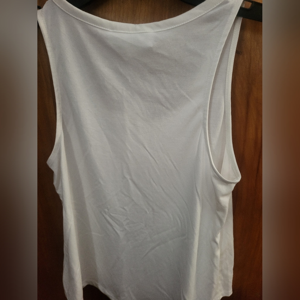 Hippie Rose White Tank Top Sleeveless Scoop Neck - Picture 2 of 5